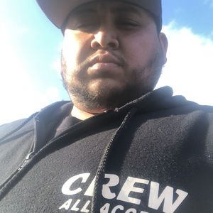 Meet your Posher, Luis